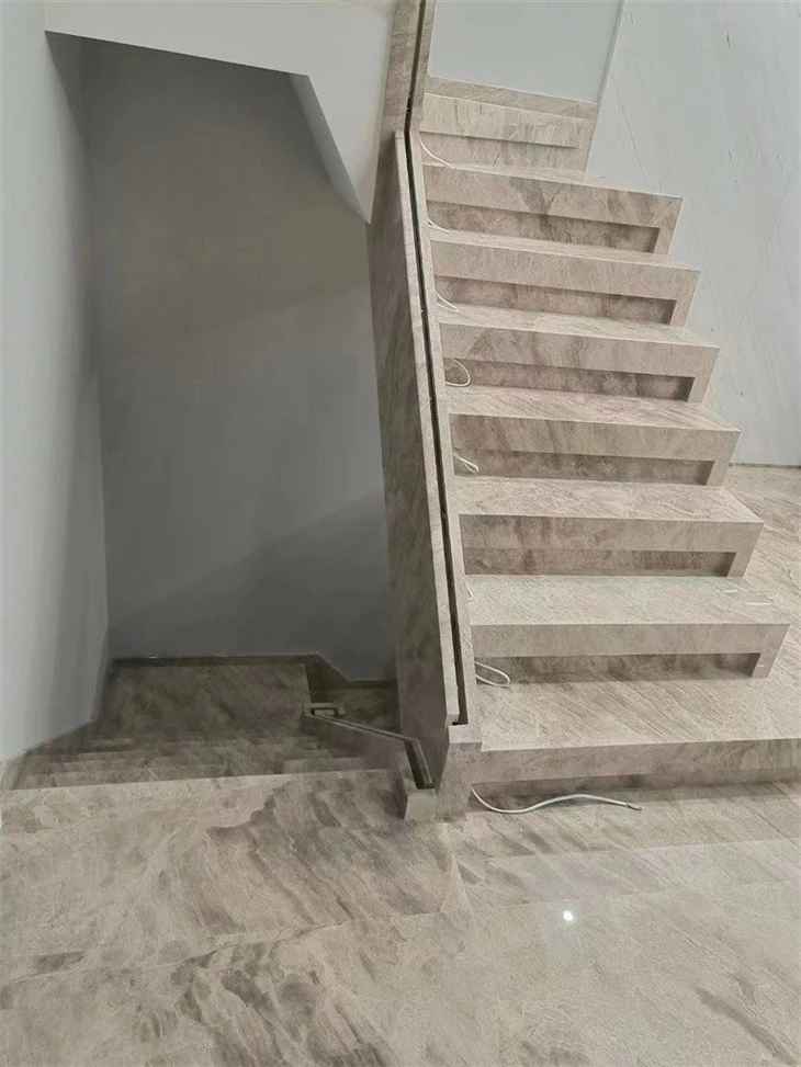 Marble Diana Royal